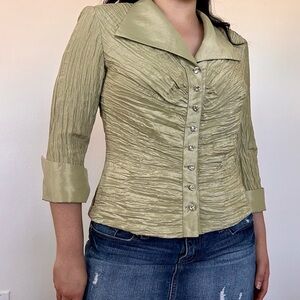 Vintage Metallic Green pleated textured button down blouse // size 8P